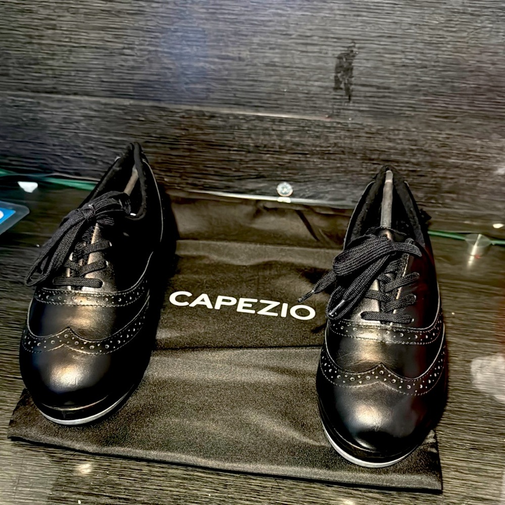 Capezio Black Leather Oxford Dance Shoes